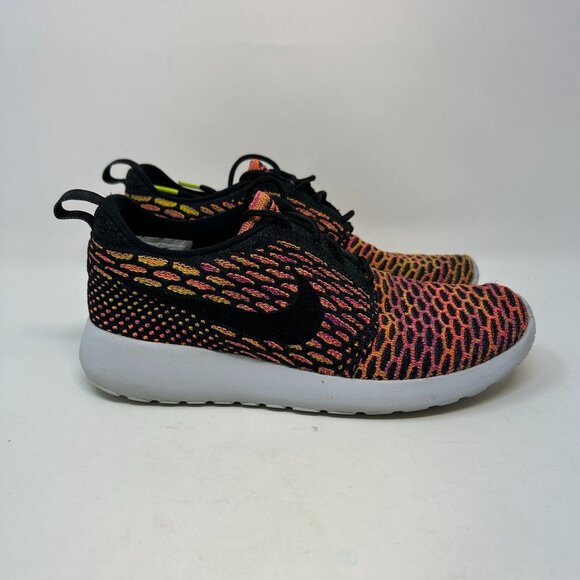 Nike Womens Roshe One Flyknit 'Floridian Mix' Size 5.5 - Picture 3 of 10